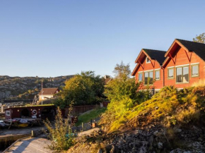 Holiday Home Nesjaholmen by Interhome